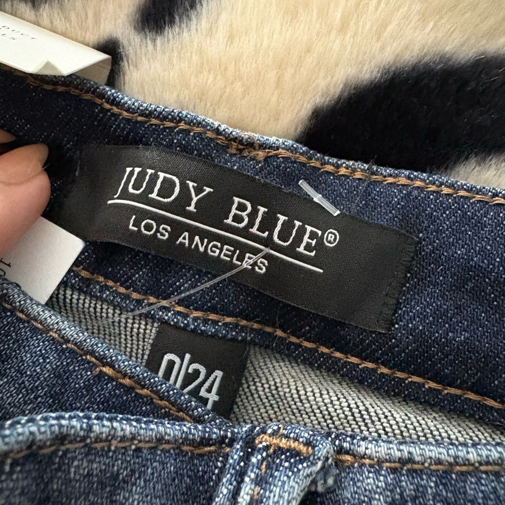 Judy Blue High Waist Denim Jeans - Picture 3 of 5